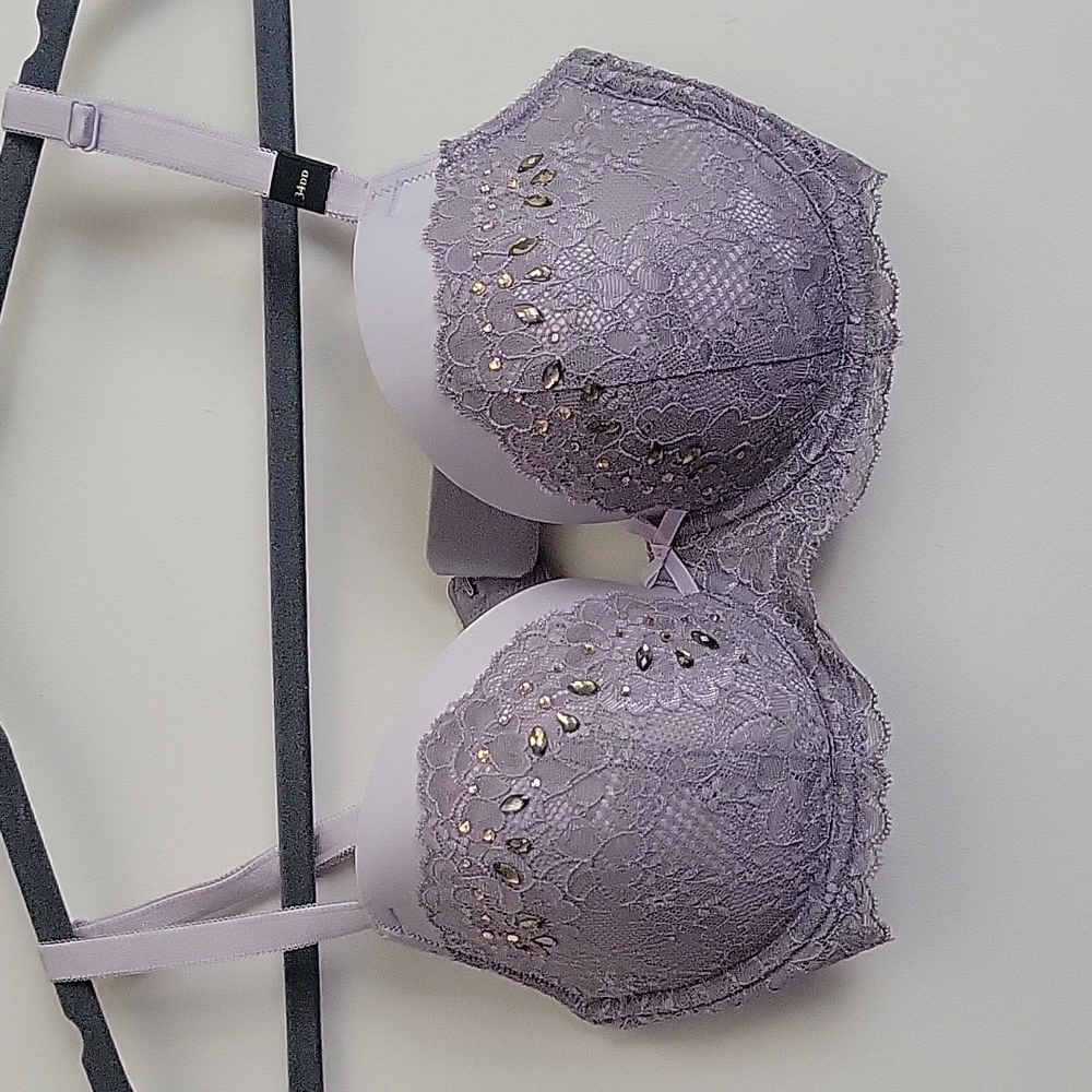 34 DD Lace Bra
